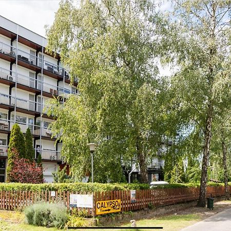 Sinus Premium Aparthotel Siofok Exterior photo